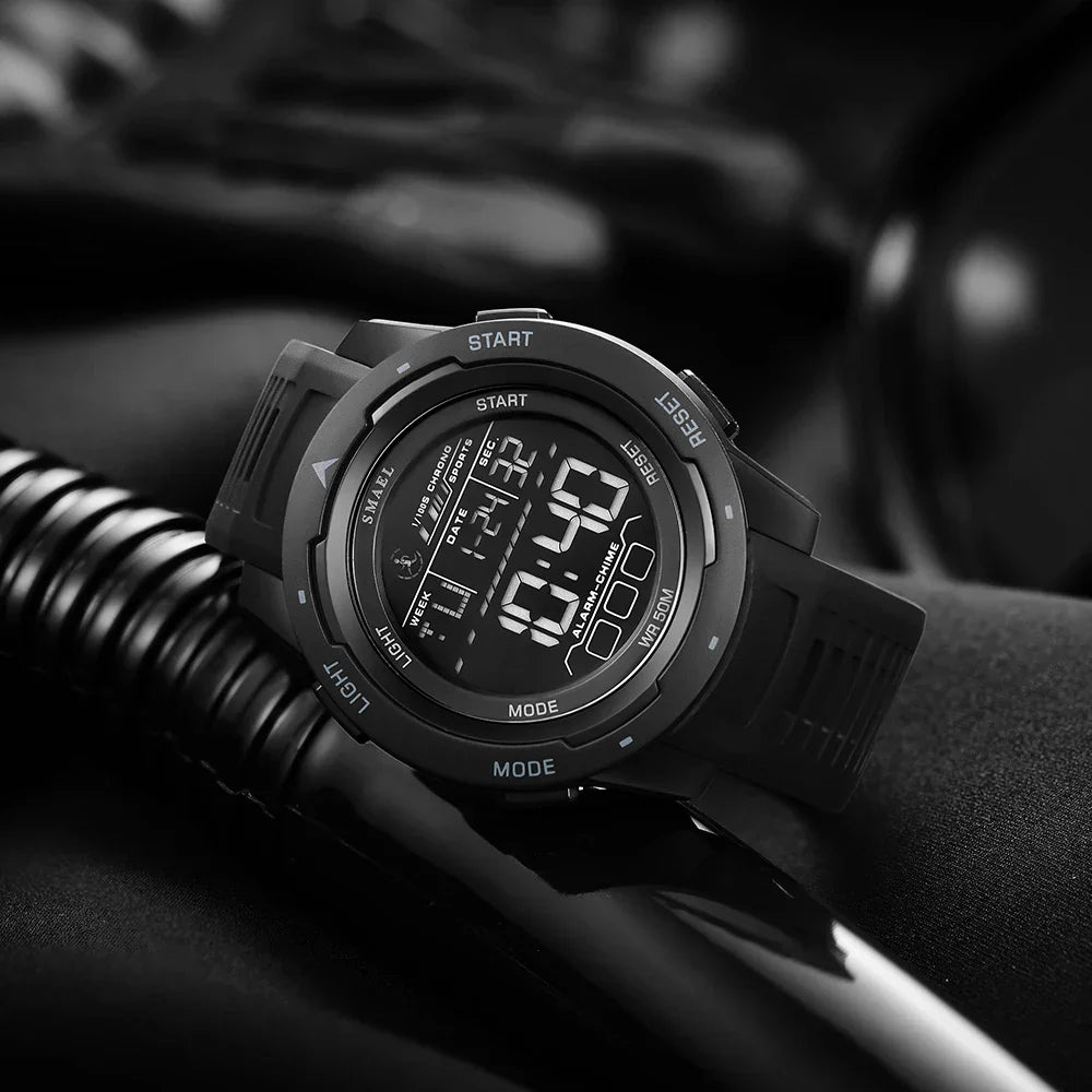 SMAEL 8105 Digital Watch – Sporty and Waterproof