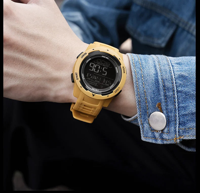 SMAEL 8105 Digital Watch – Sporty and Waterproof