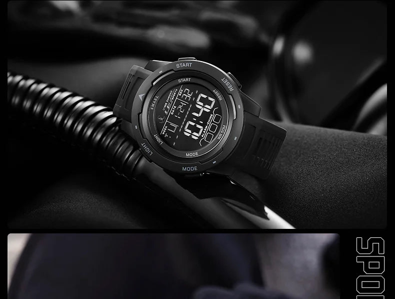 SMAEL 8105 Digital Watch – Sporty and Waterproof