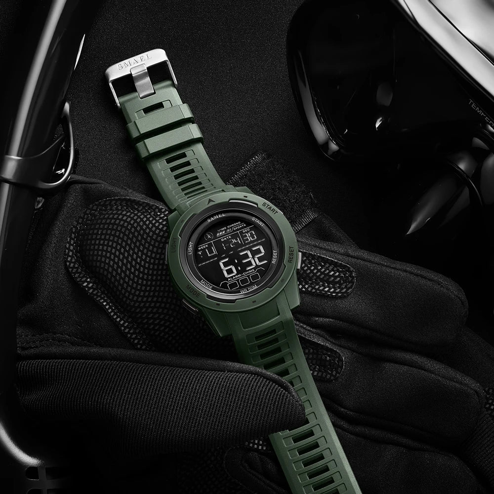 SMAEL 8105 Digital Watch – Sporty and Waterproof